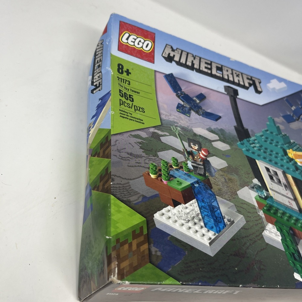 LEGO Minecraft: The Sky Tower (21173) New Sealed Damaged Box - Picture 2 of 7